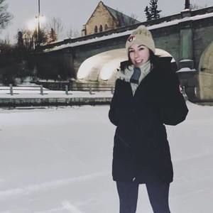 Meet your Posher, Brittany